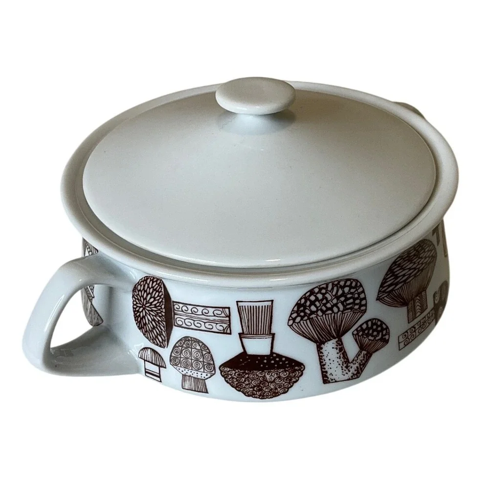 Vtg Mid Century KAJ Franck Arabia of Finland Mushroom Cermaic Covered Casserole
